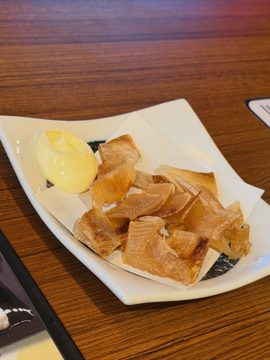 บอส - ชัยกมล เสริมส่งวิทยะ