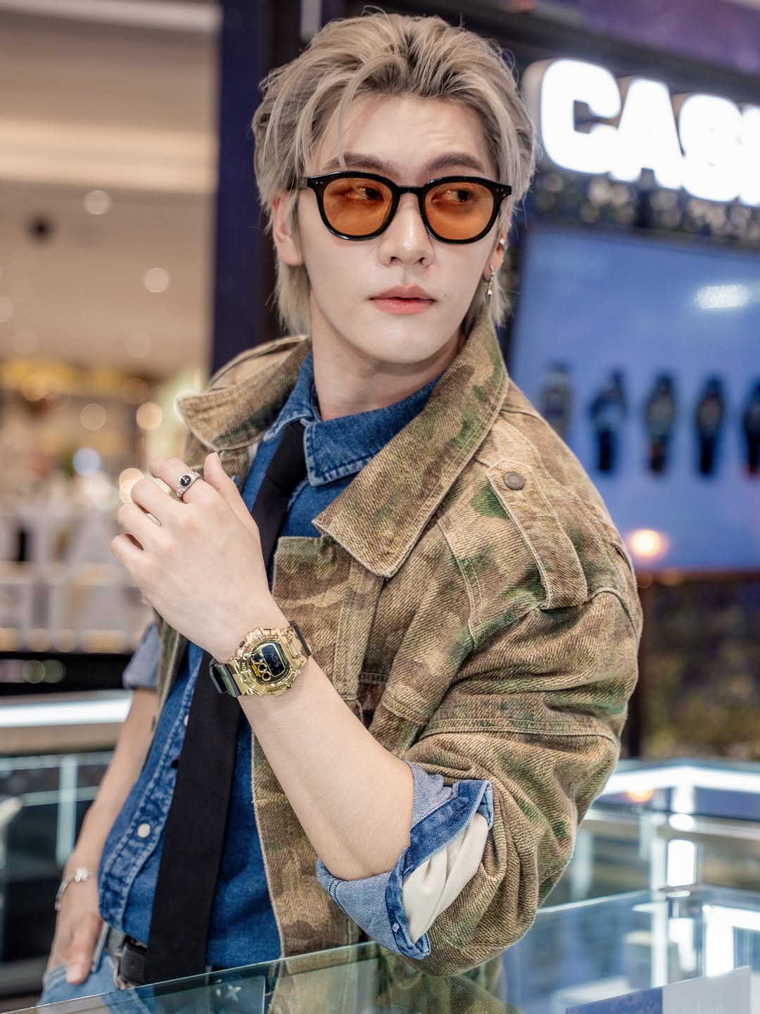 บอส - ชัยกมล เสริมส่งวิทยะ
