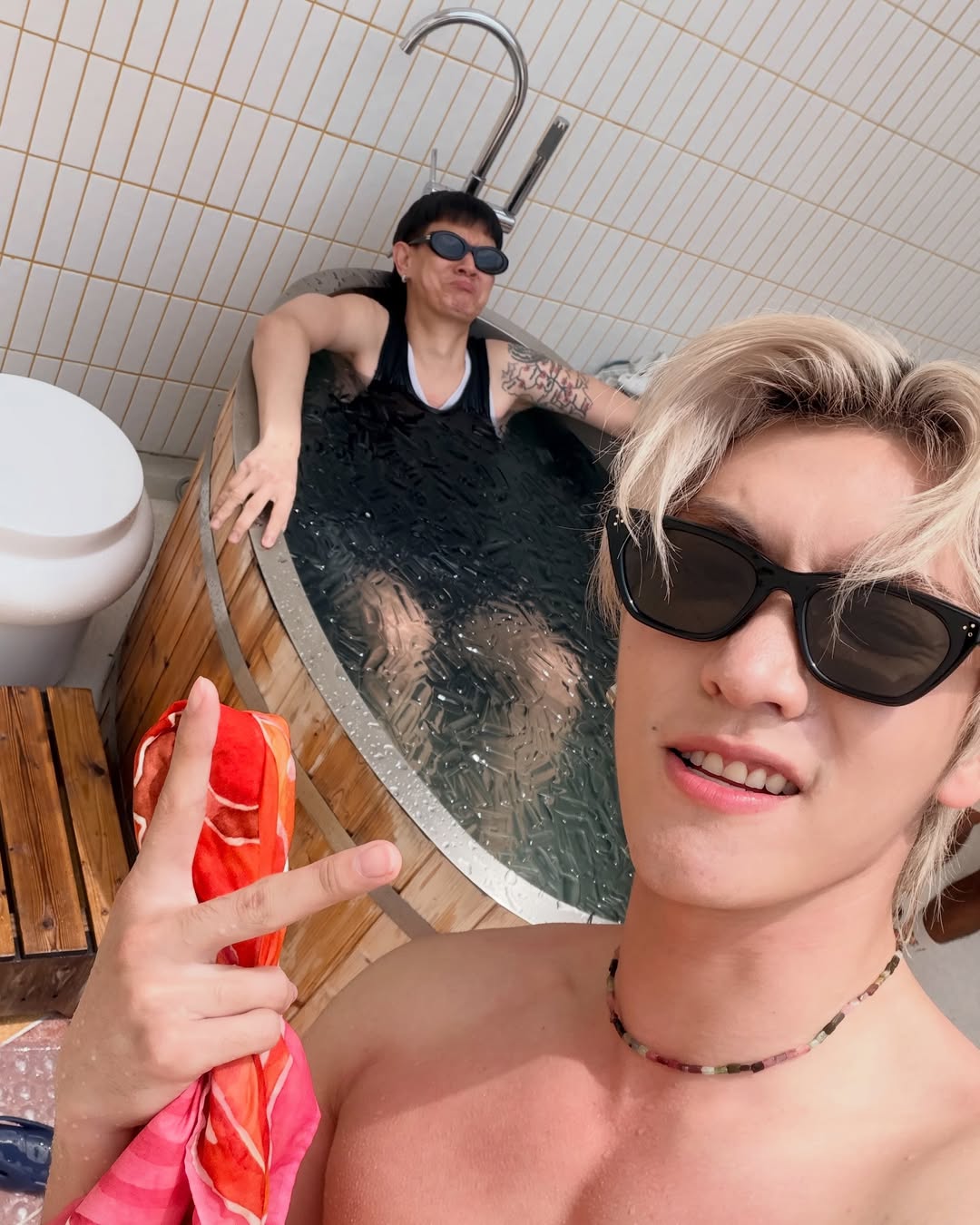บอส - ชัยกมล เสริมส่งวิทยะ
