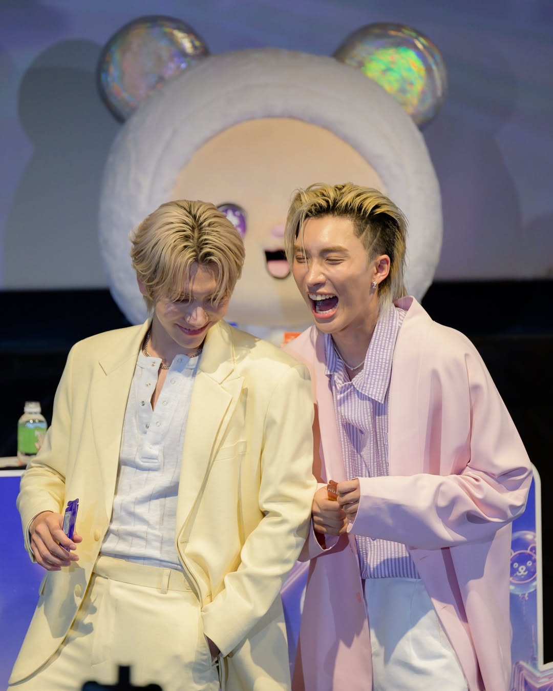 บอส - ชัยกมล เสริมส่งวิทยะ