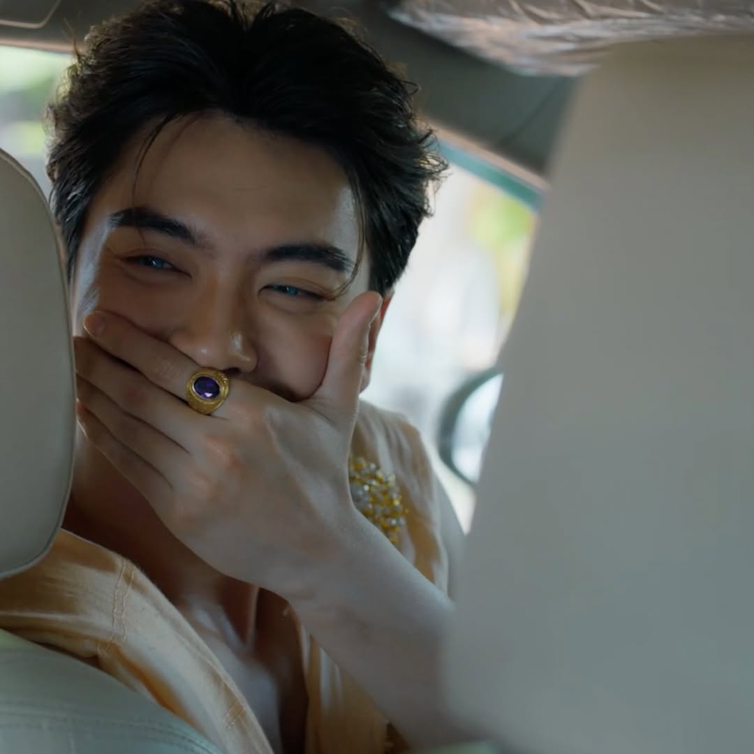 บอส - ชัยกมล เสริมส่งวิทยะ
