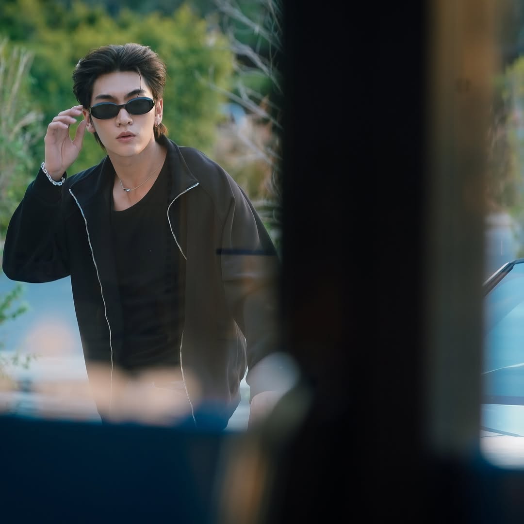 บอส - ชัยกมล เสริมส่งวิทยะ