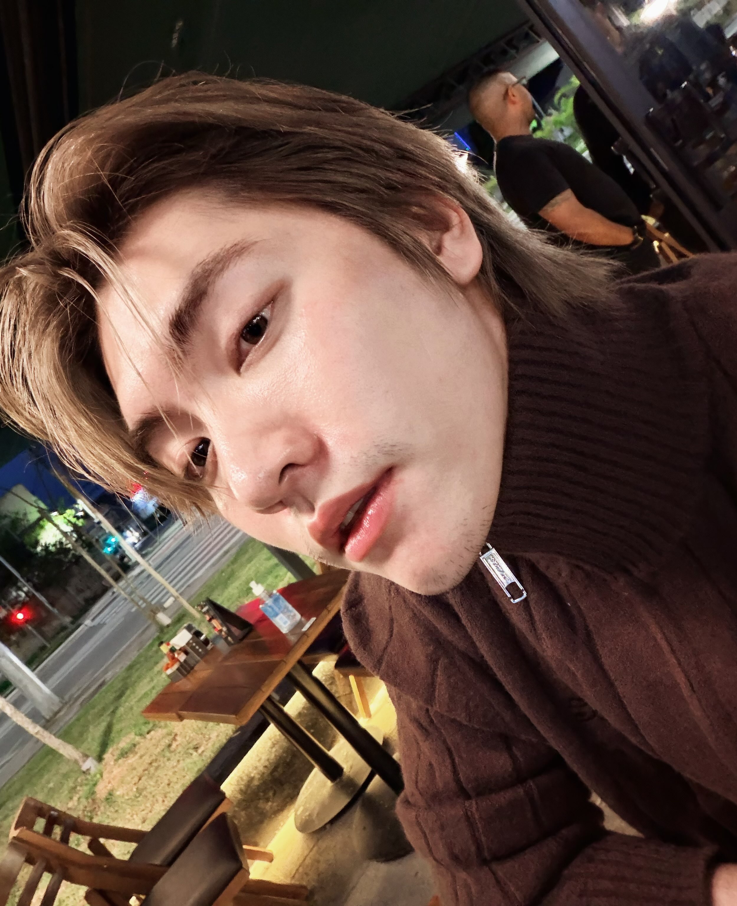 บอส - ชัยกมล เสริมส่งวิทยะ