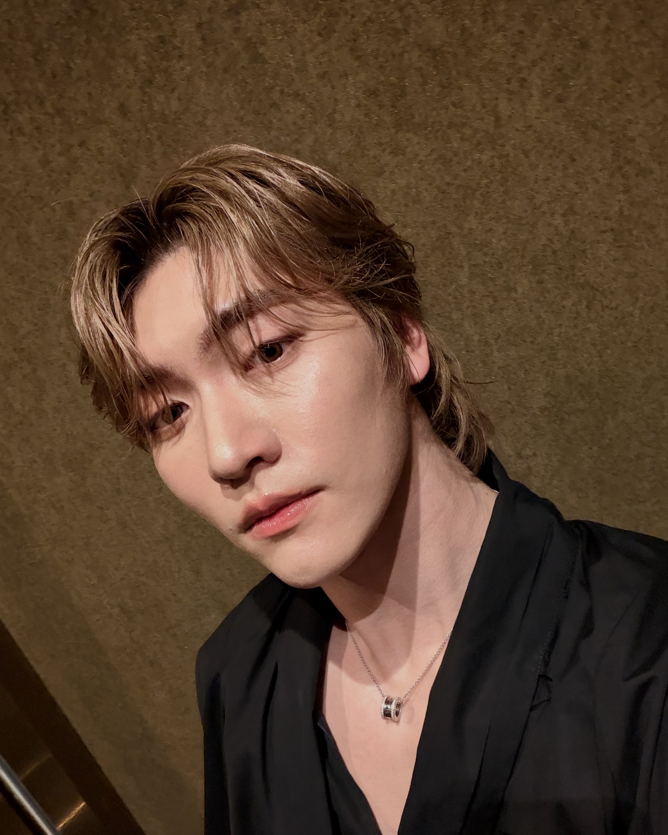 บอส - ชัยกมล เสริมส่งวิทยะ