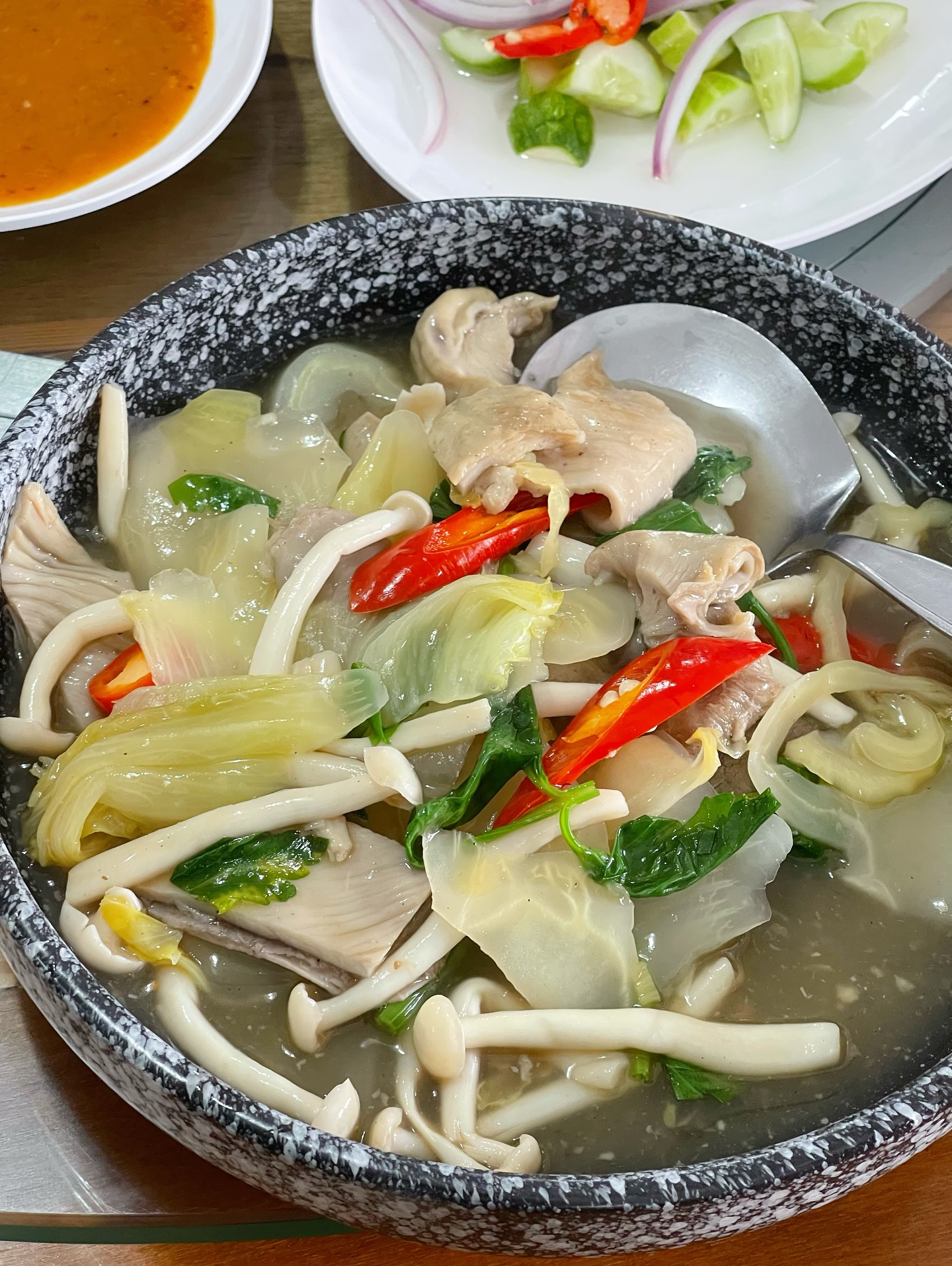 อาร์ม - วีรยุทธ จันทร์สุข