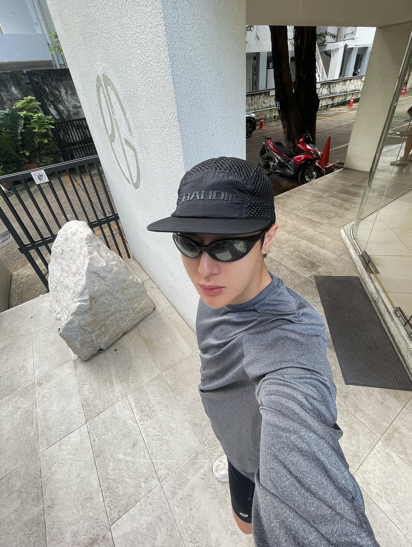อาร์ม - วีรยุทธ จันทร์สุข