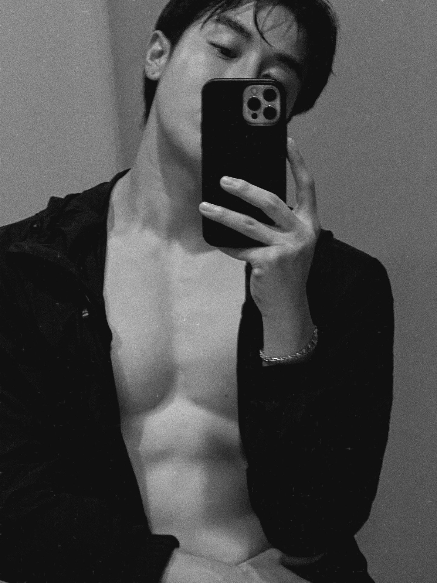 อาร์ม - วีรยุทธ จันทร์สุข