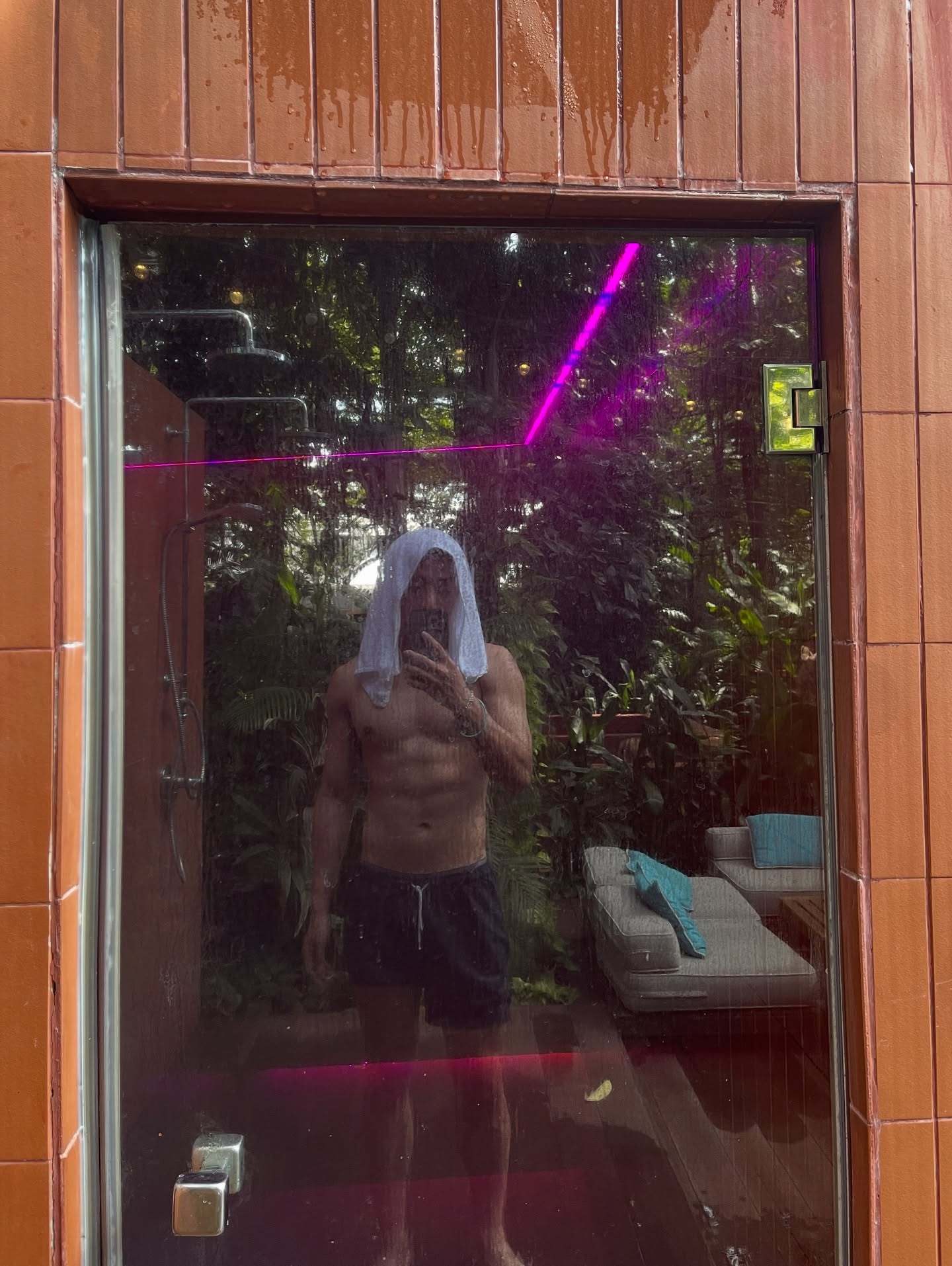 อาร์ม - วีรยุทธ จันทร์สุข