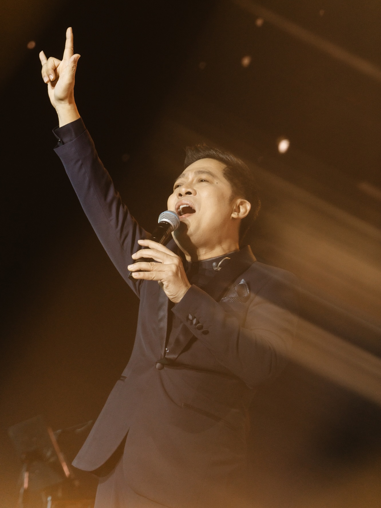 โต๋ - ศักดิ์สิทธิ์ เวชสุภาพร