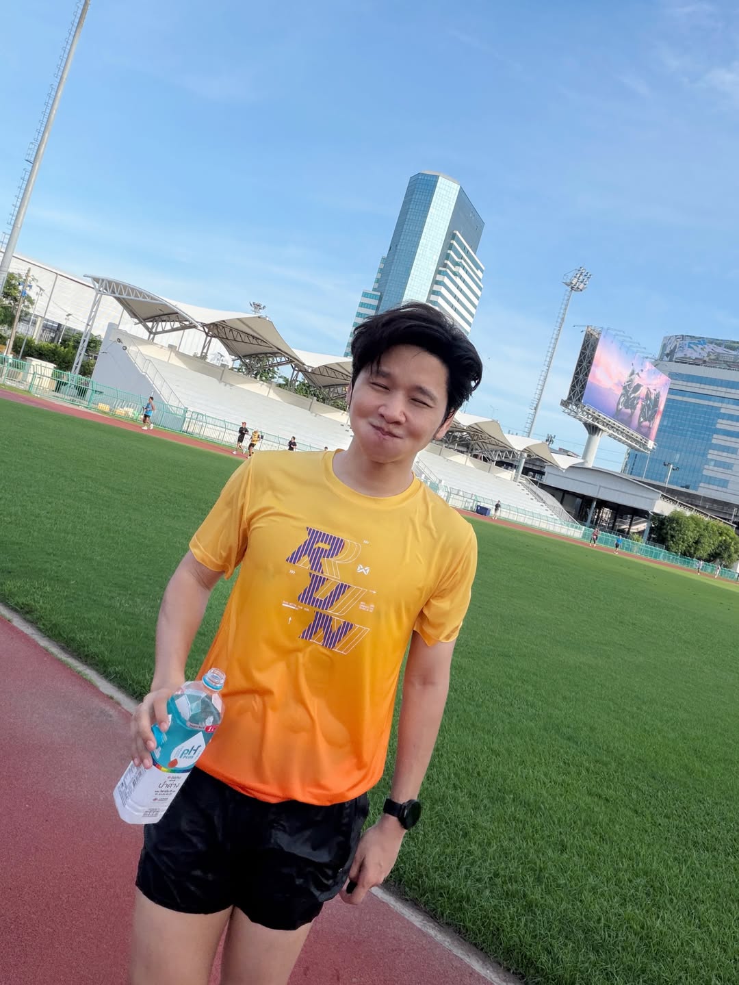 โต๋ - ศักดิ์สิทธิ์ เวชสุภาพร