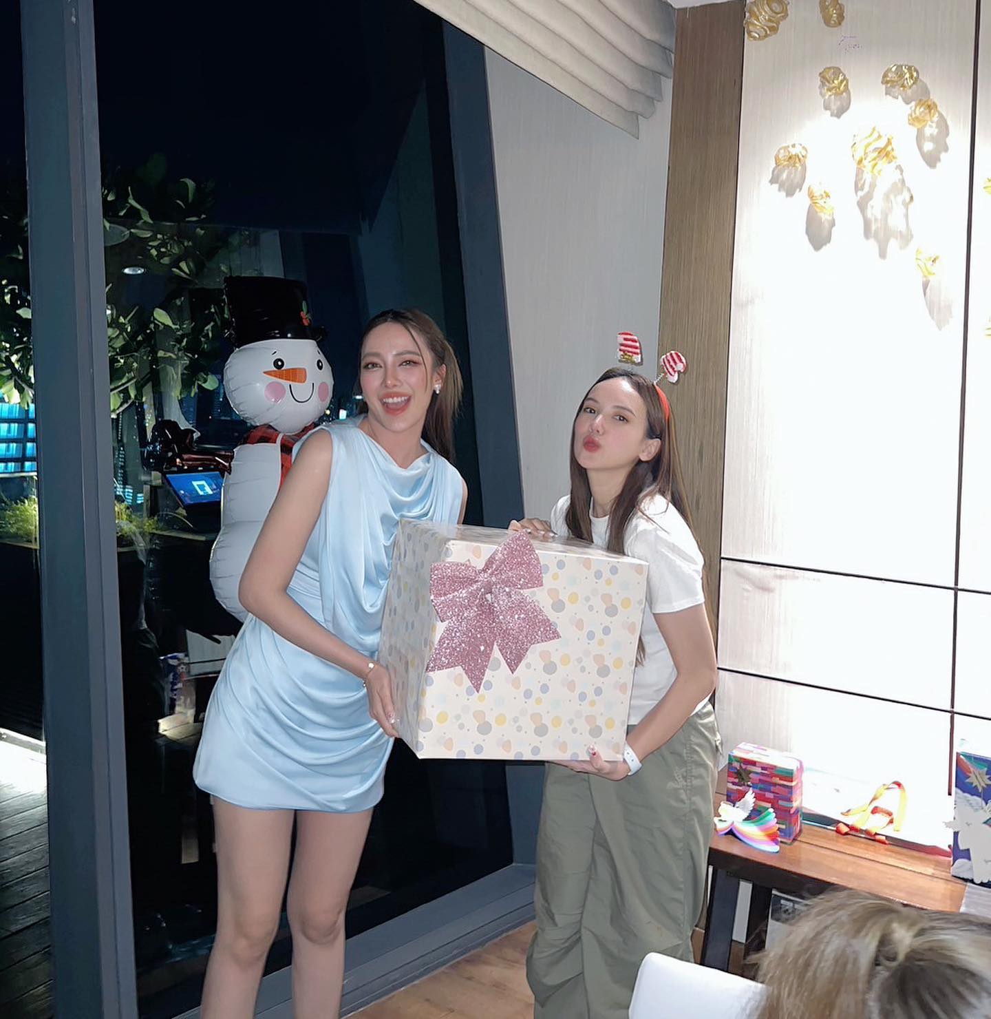 เปรี้ยว - ทัศนียา การสมนุช