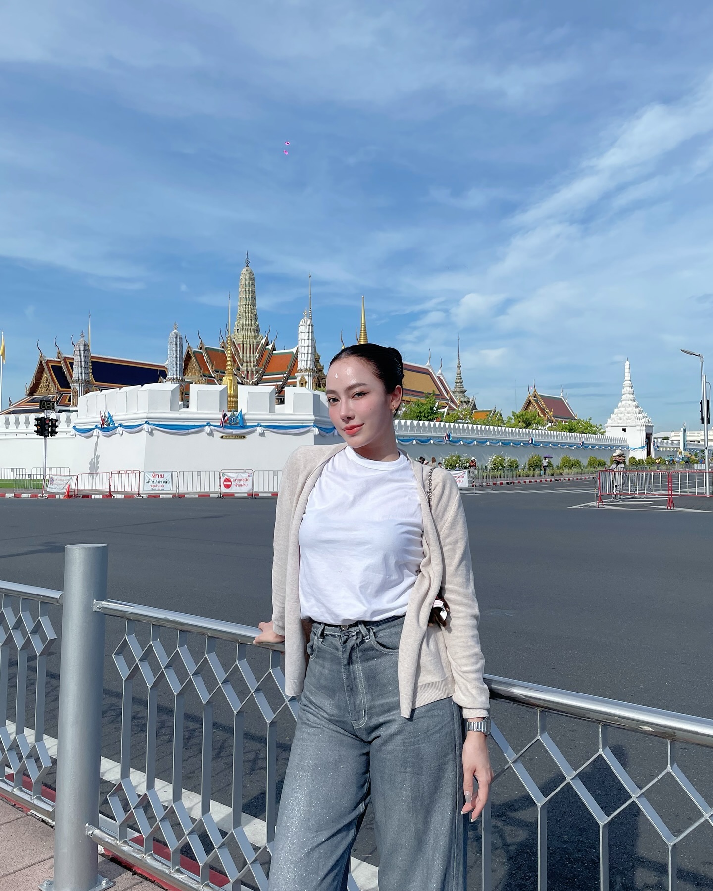 เปรี้ยว - ทัศนียา การสมนุช
