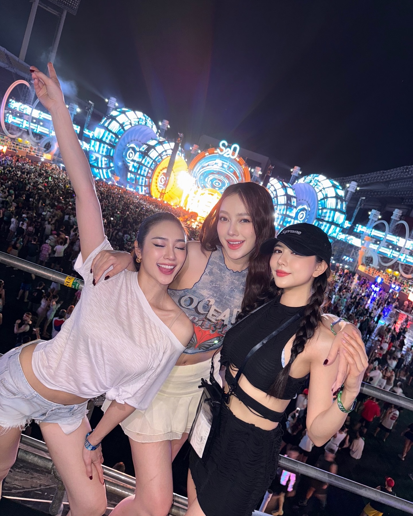 เปรี้ยว - ทัศนียา การสมนุช