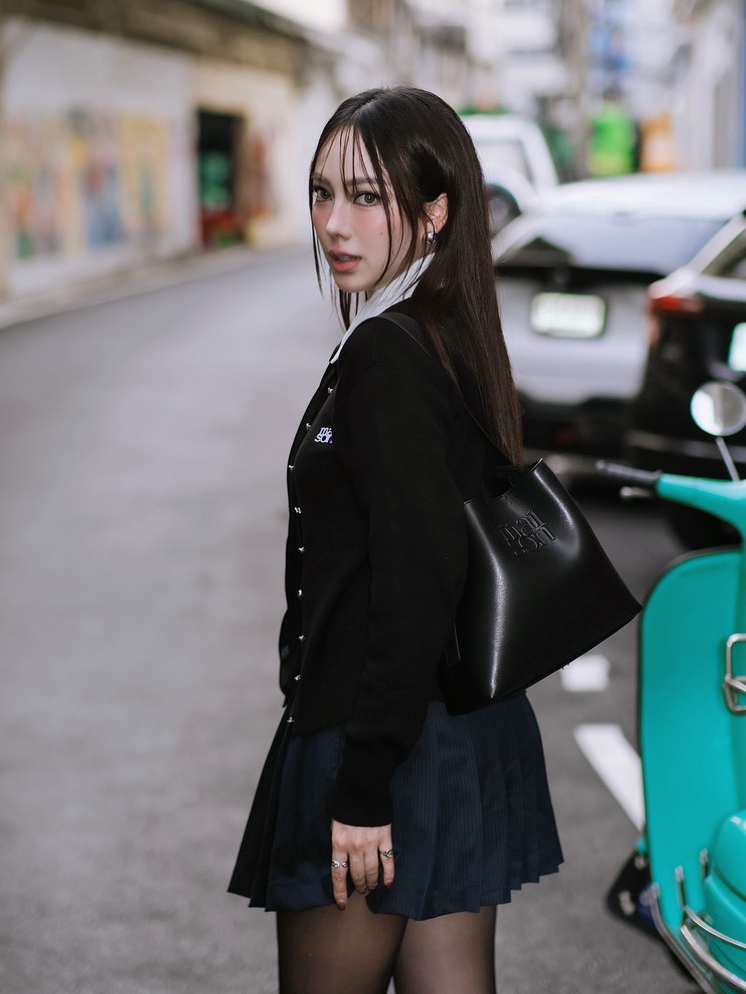 เปรี้ยว - ทัศนียา การสมนุช