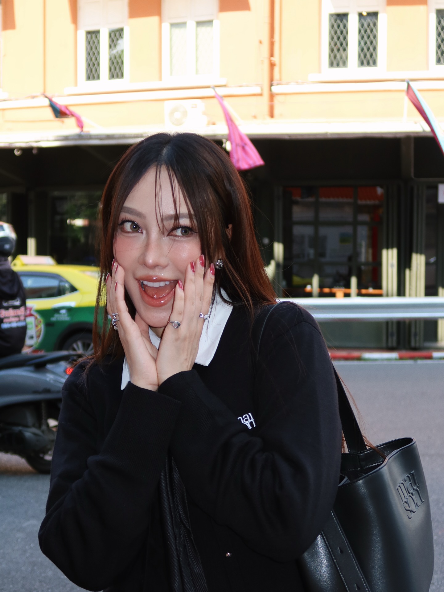 เปรี้ยว - ทัศนียา การสมนุช