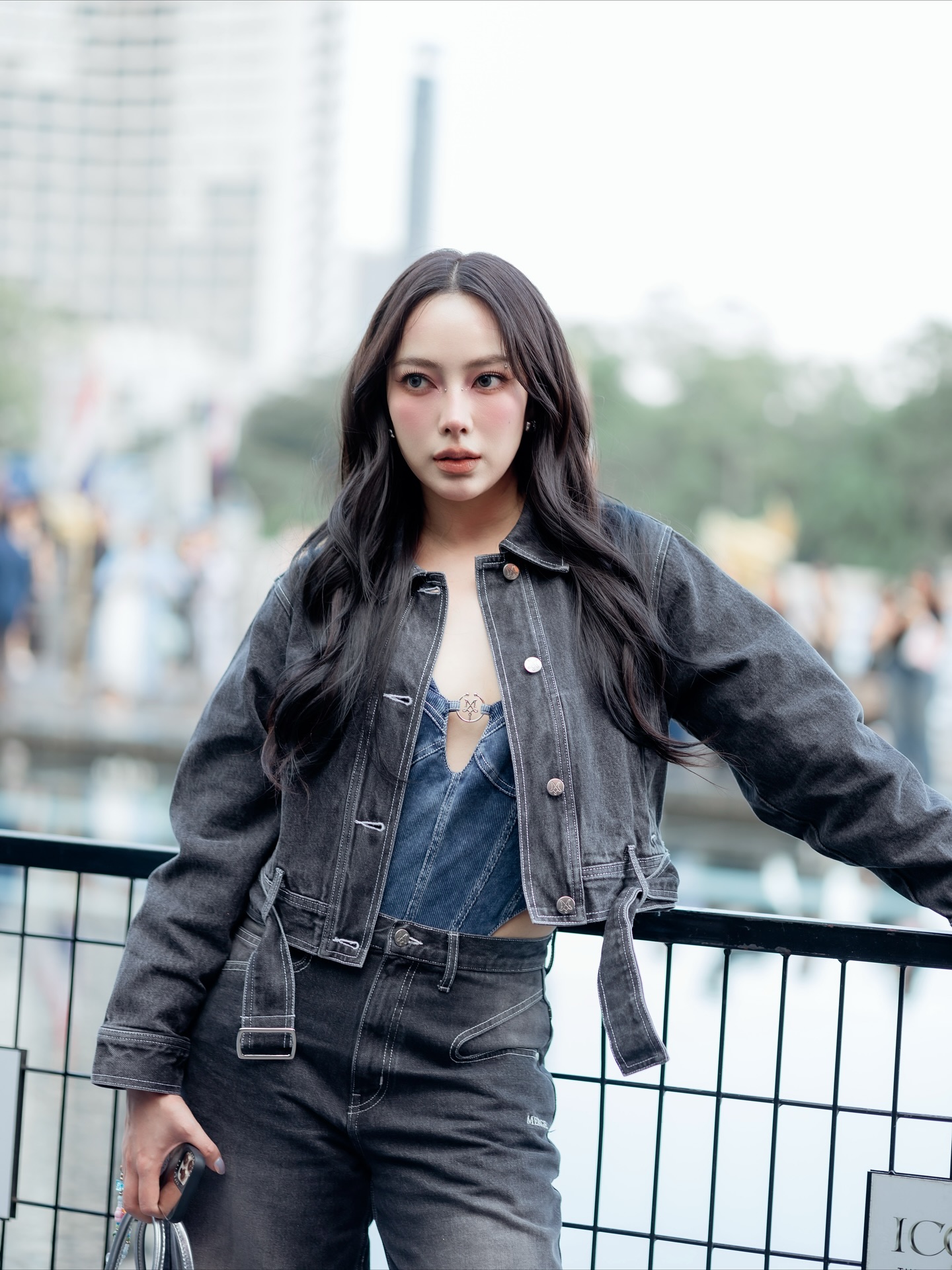 เปรี้ยว - ทัศนียา การสมนุช