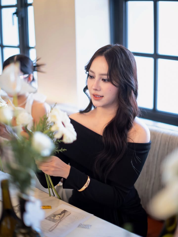 เปรี้ยว - ทัศนียา การสมนุช