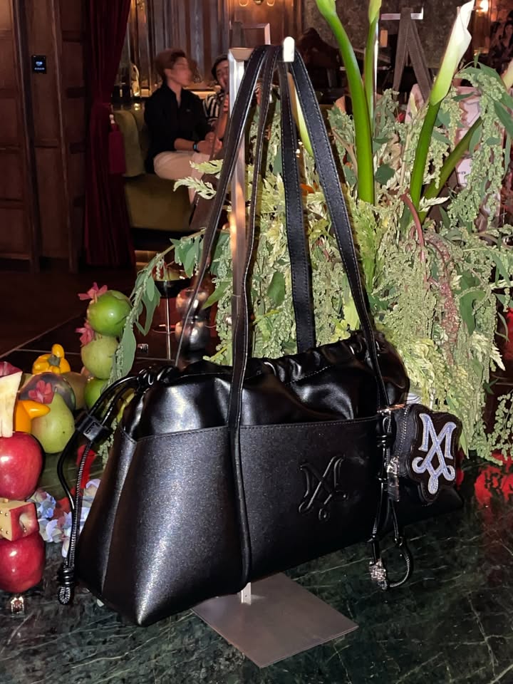 เปรี้ยว - ทัศนียา การสมนุช