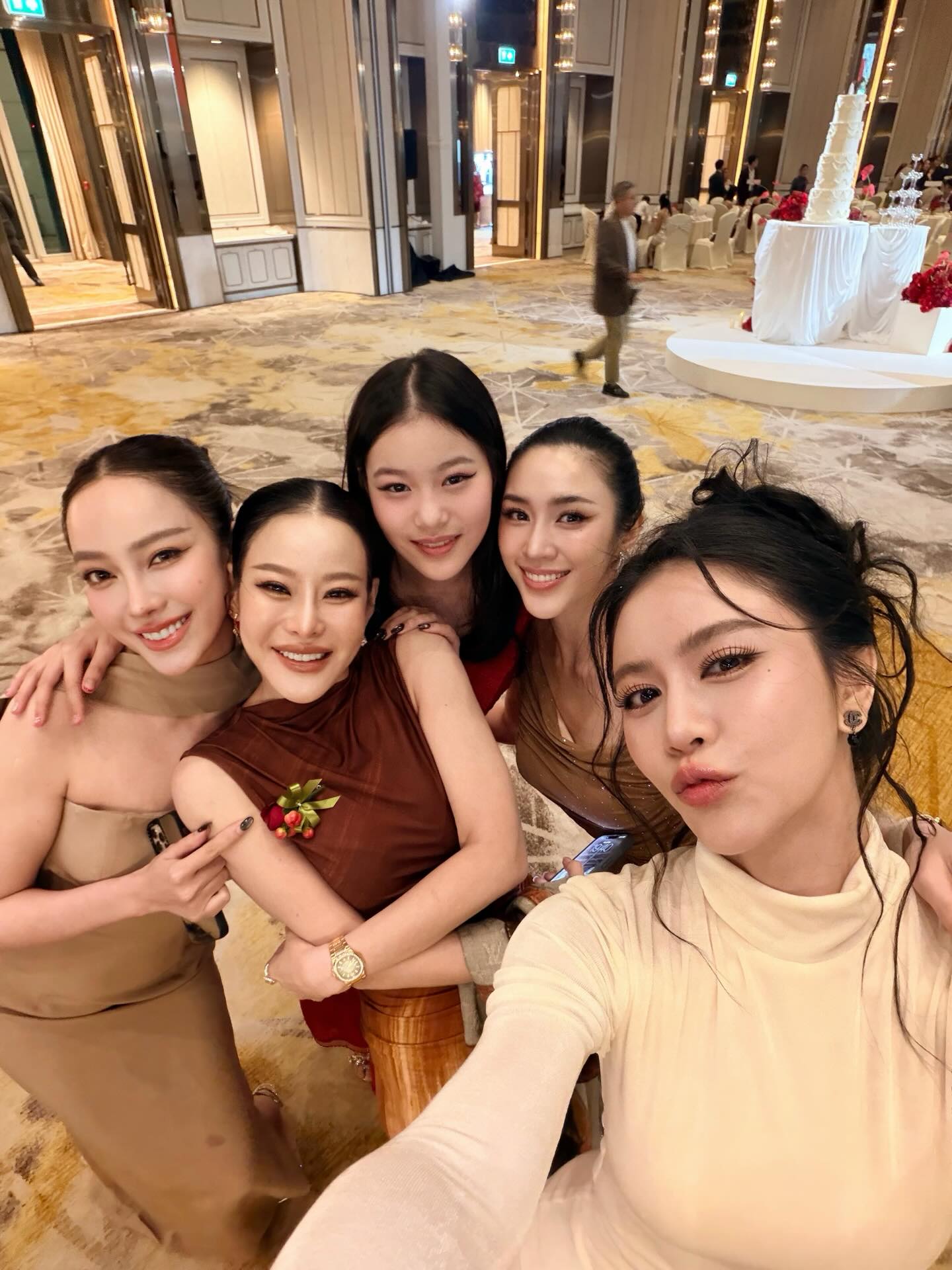 เปรี้ยว - ทัศนียา การสมนุช