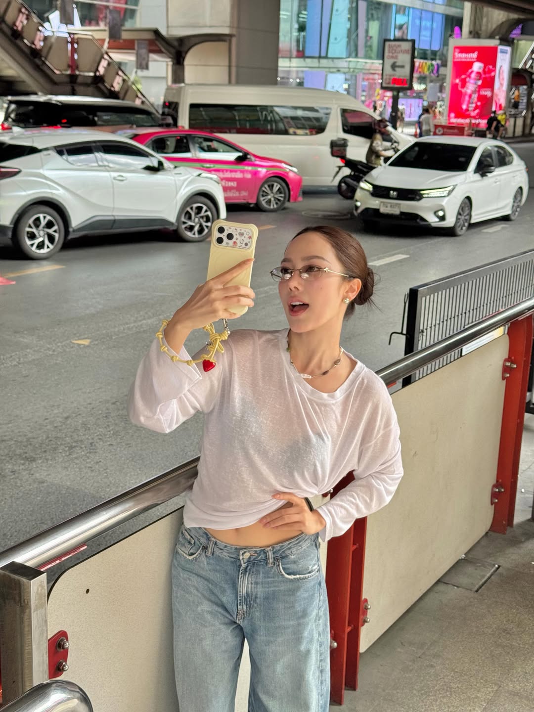 เปรี้ยว - ทัศนียา การสมนุช