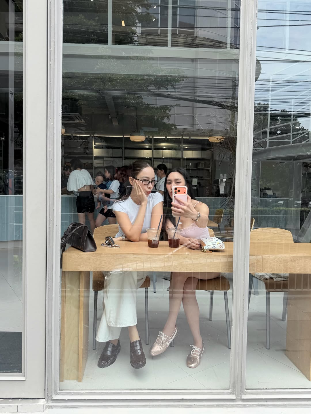 เปรี้ยว - ทัศนียา การสมนุช