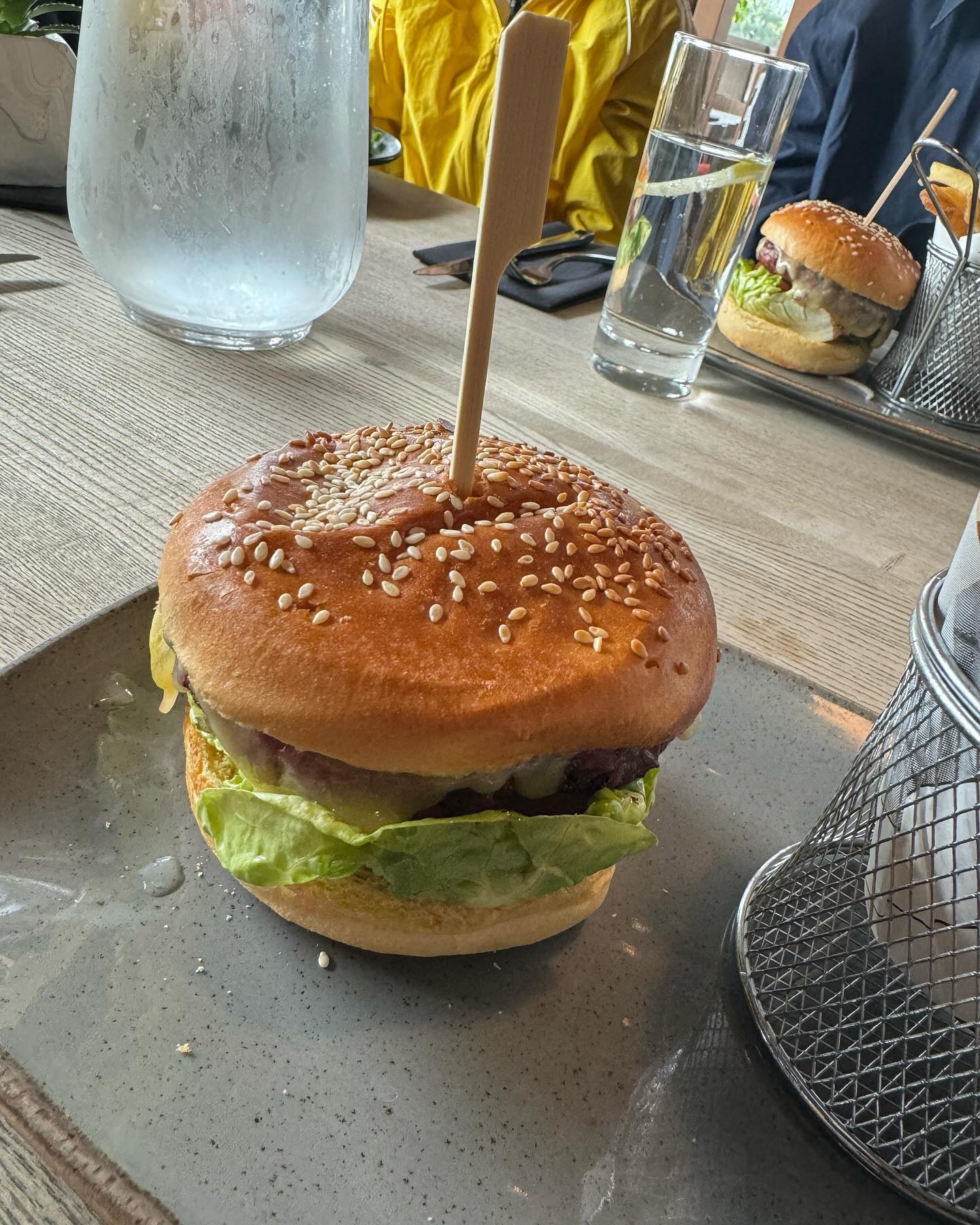 เต้ย - พงศกร เมตตาริกานนท์