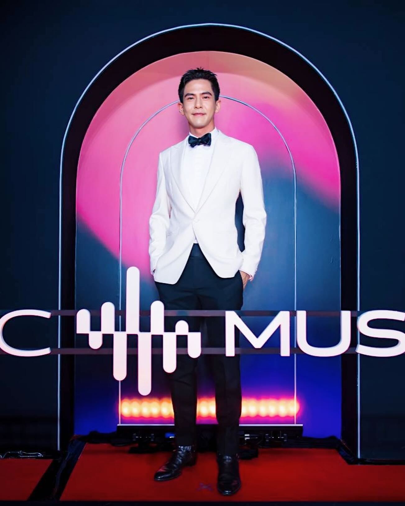 เต้ย - พงศกร เมตตาริกานนท์