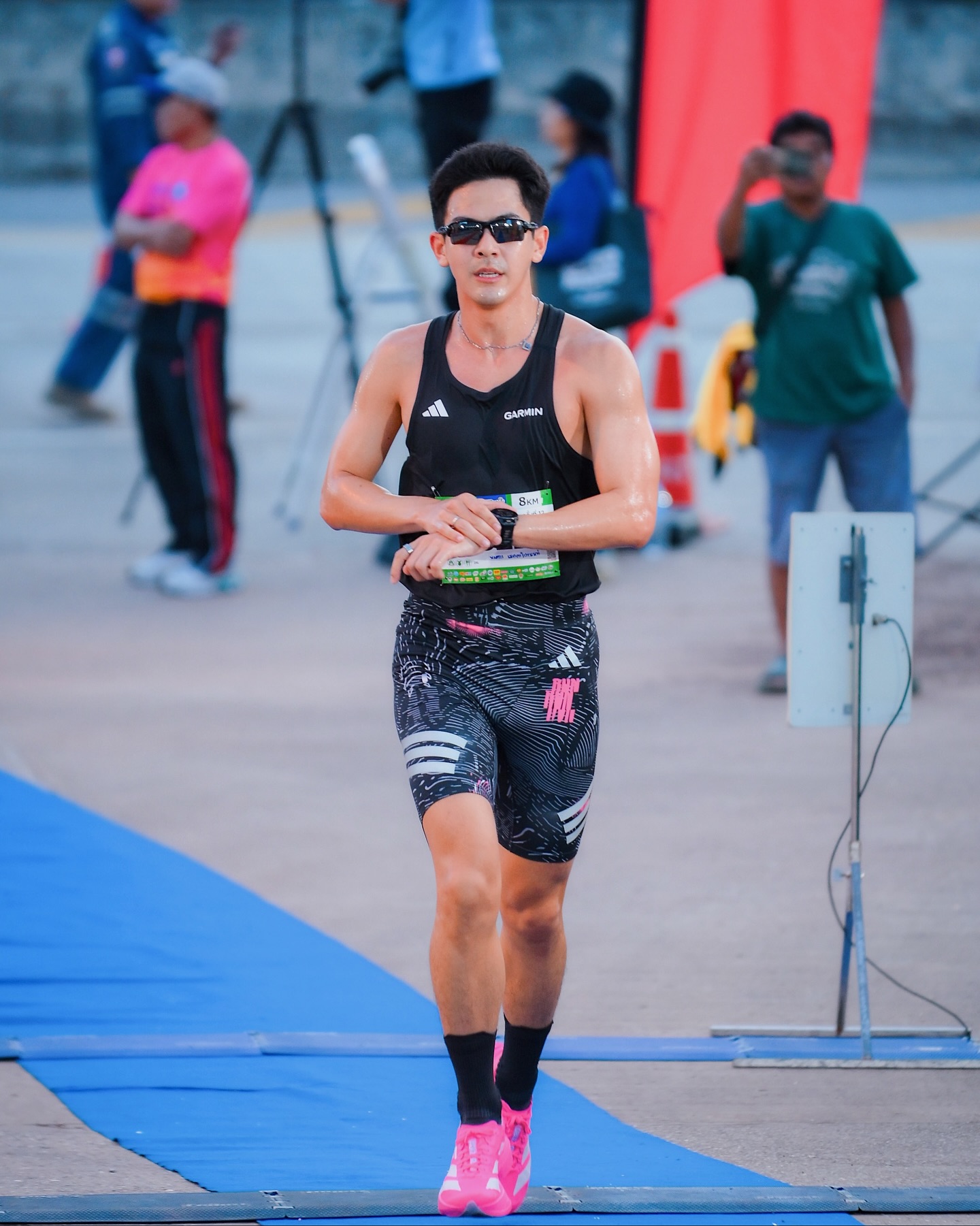 เต้ย - พงศกร เมตตาริกานนท์