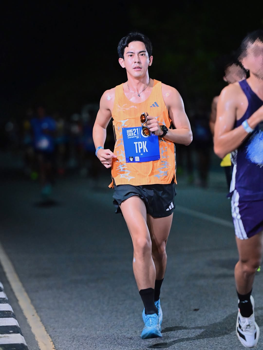 เต้ย - พงศกร เมตตาริกานนท์