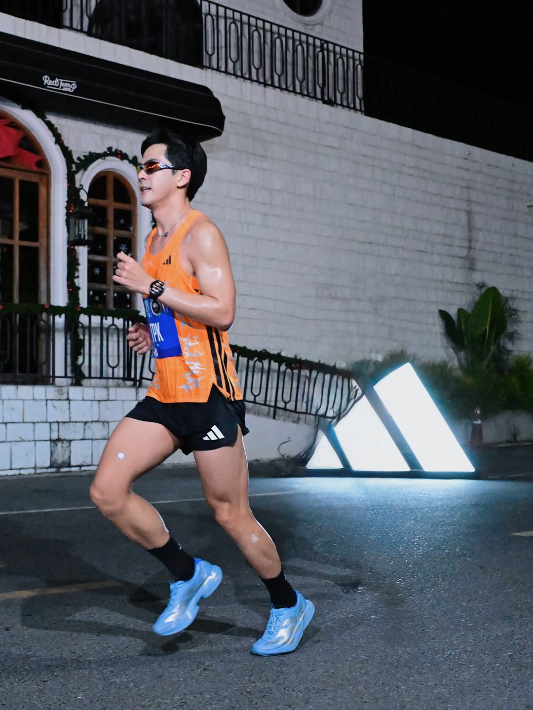 เต้ย - พงศกร เมตตาริกานนท์