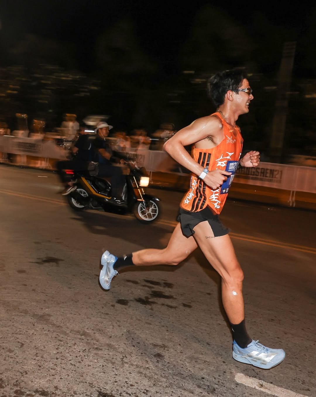 เต้ย - พงศกร เมตตาริกานนท์