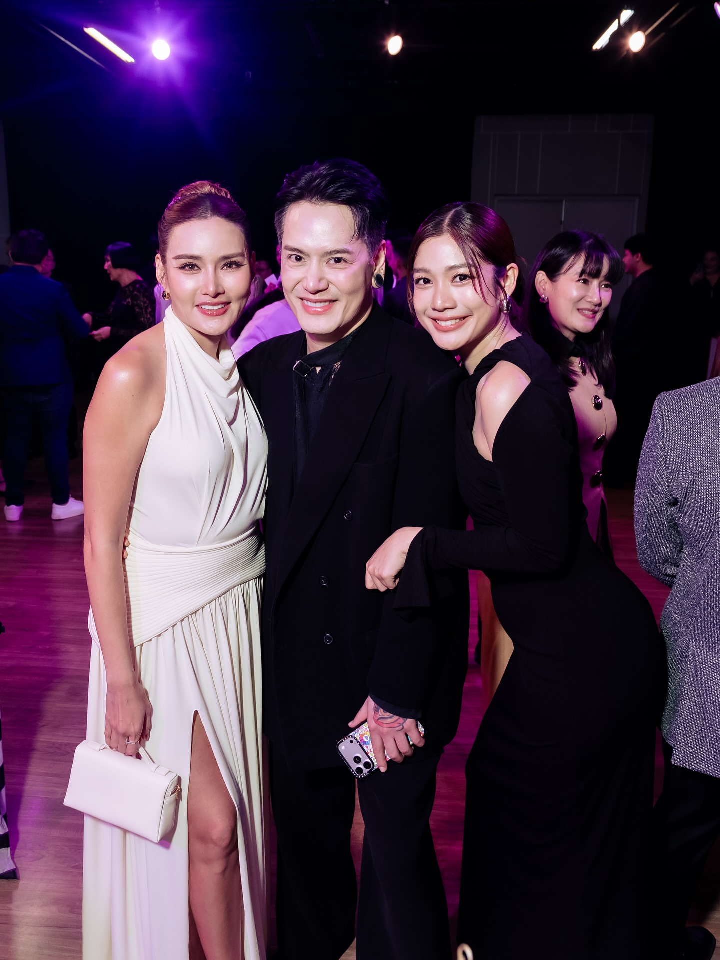 มะปราง - อลิสา ขุนแขวง