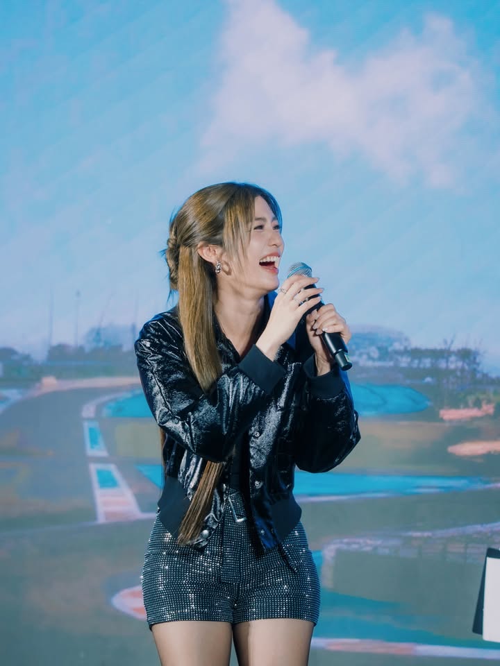 มะปราง - อลิสา ขุนแขวง