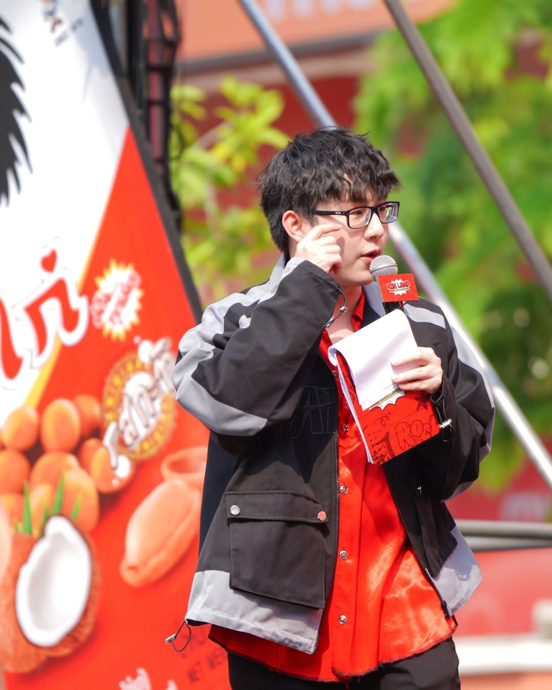 ท็อป - ณภัทร โชคจินดาชัย