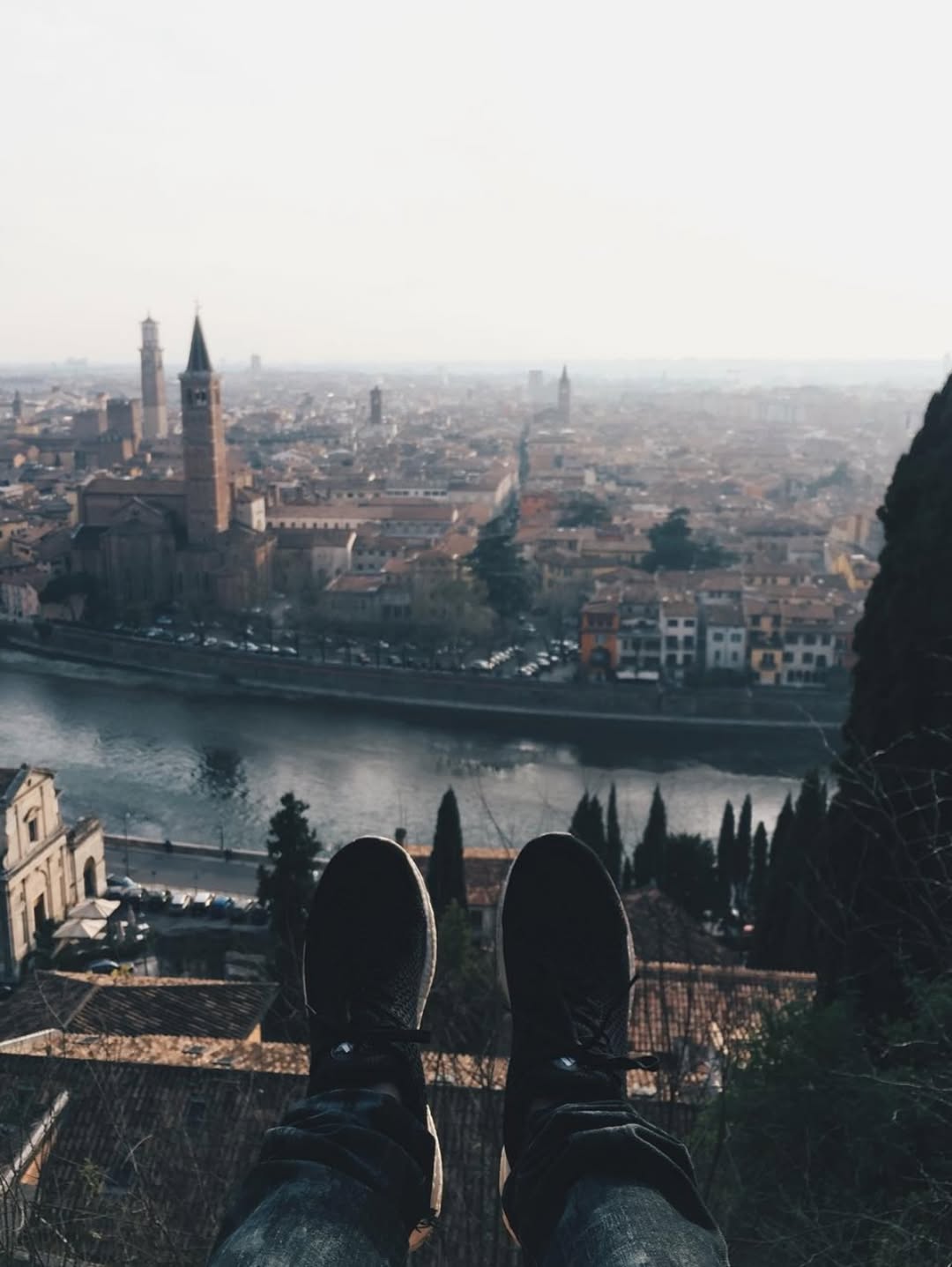 ท็อป - ณภัทร โชคจินดาชัย