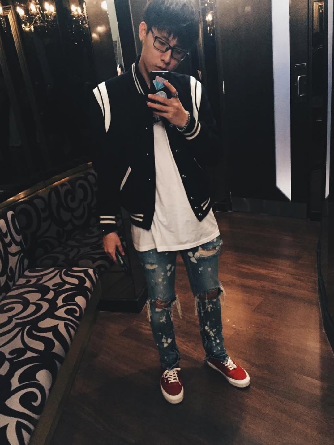 ท็อป - ณภัทร โชคจินดาชัย