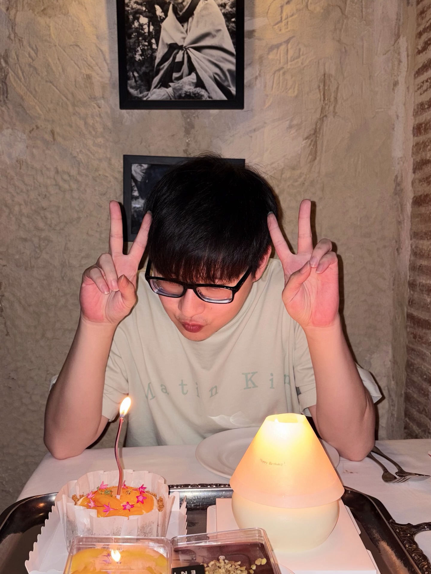 ท็อป - ณภัทร โชคจินดาชัย