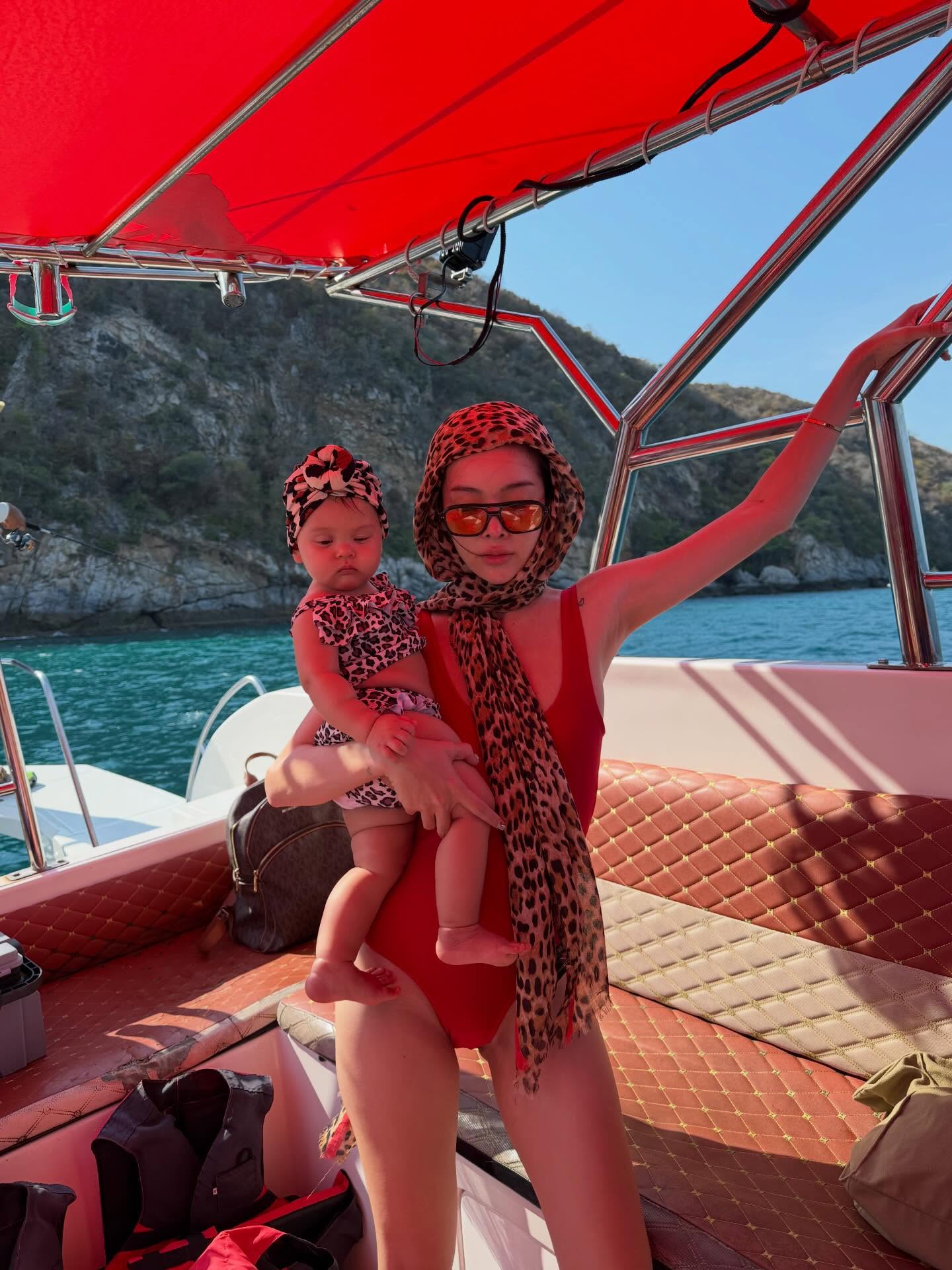 ปุ้มปุ้ย - พรรณทิพา อรุณวัฒนชัย