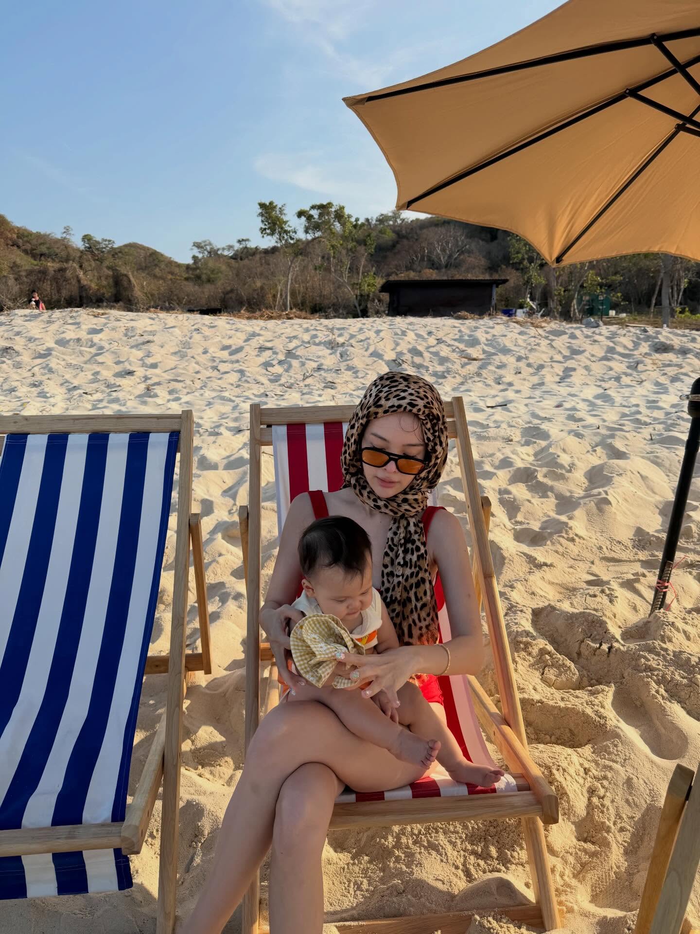 ปุ้มปุ้ย - พรรณทิพา อรุณวัฒนชัย