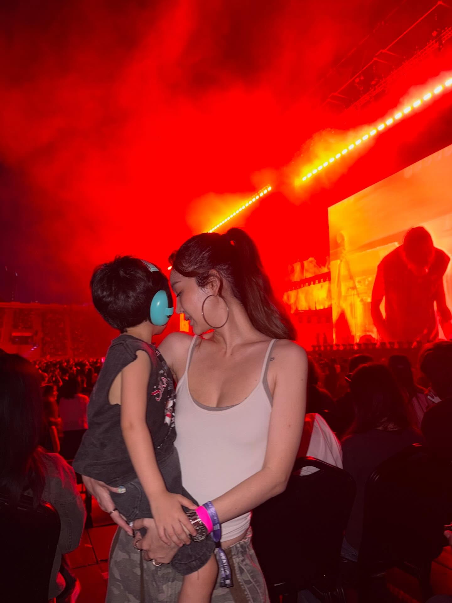 ปุ้มปุ้ย - พรรณทิพา อรุณวัฒนชัย