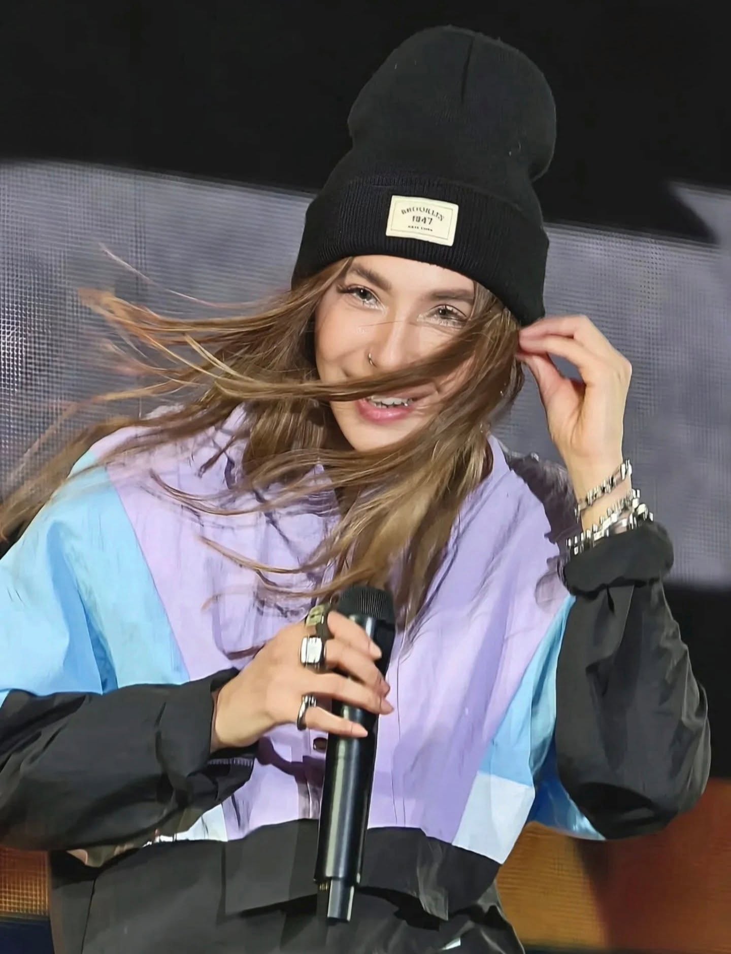 ปาล์มมี่ - อีฟ ปานเจริญ