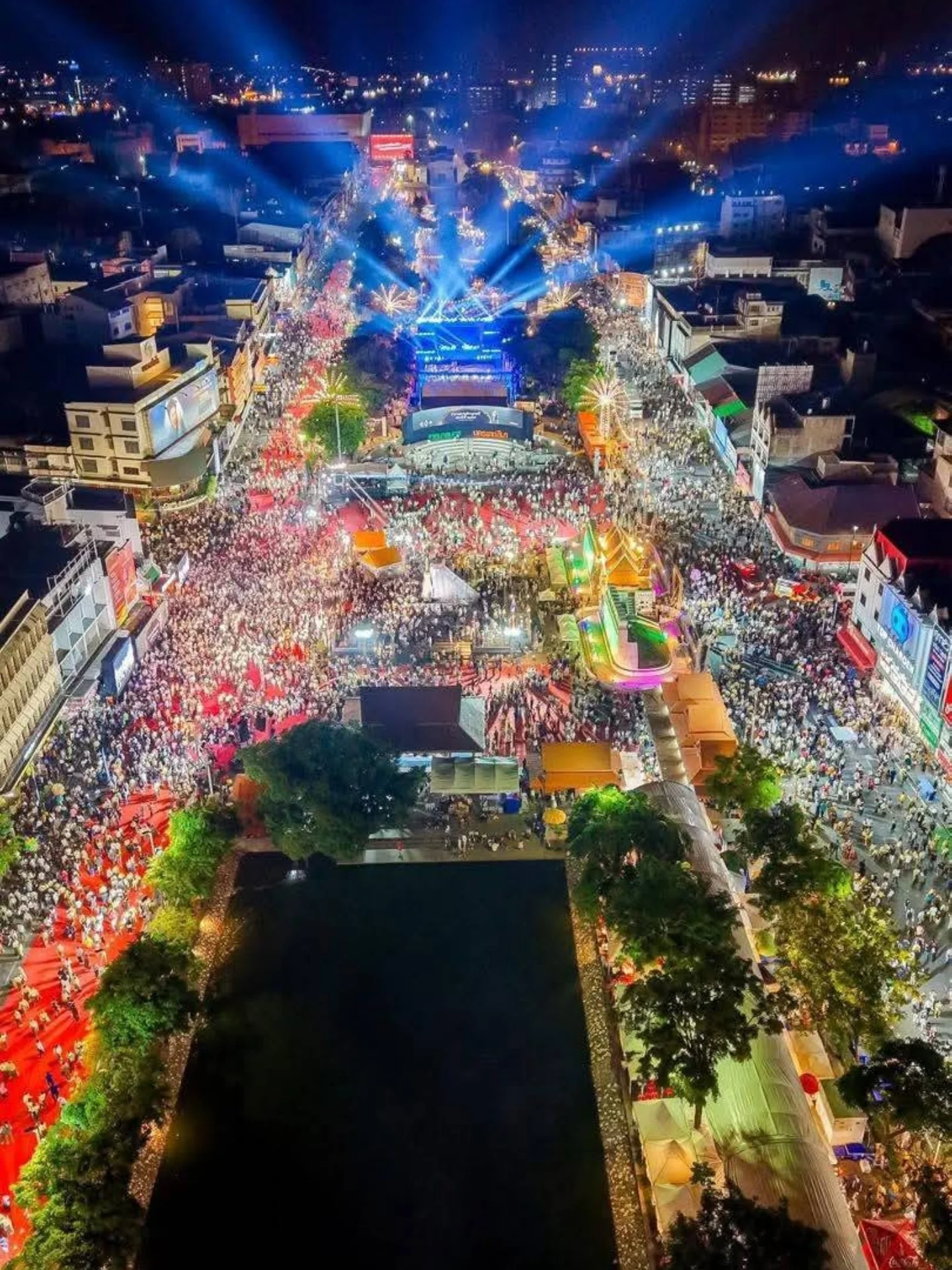 ปาล์มมี่ - อีฟ ปานเจริญ