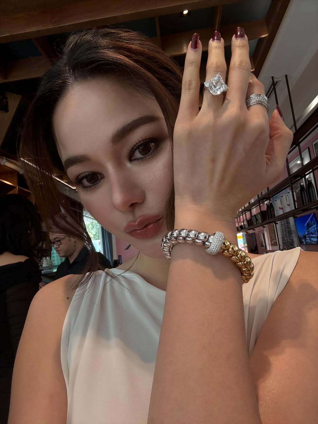กวาง - วรรณปิยะ ออมสินนพกุล