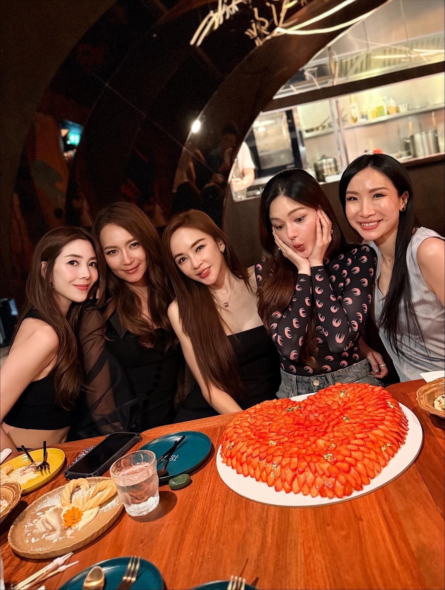 กวาง - วรรณปิยะ ออมสินนพกุล