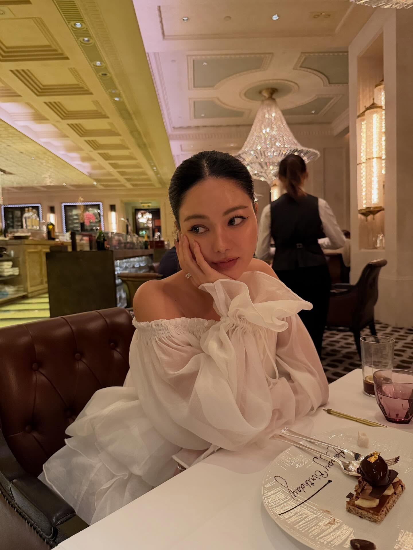 กวาง - วรรณปิยะ ออมสินนพกุล