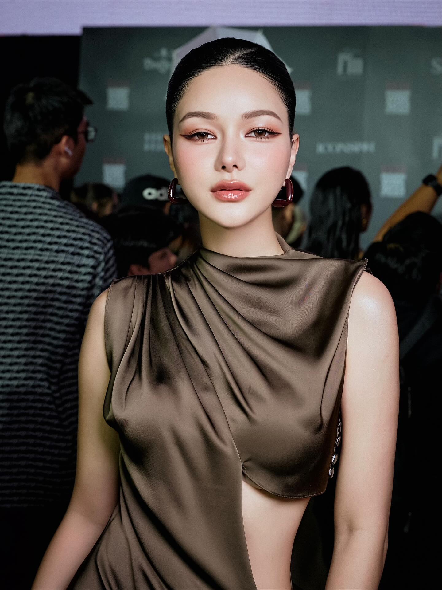 กวาง - วรรณปิยะ ออมสินนพกุล