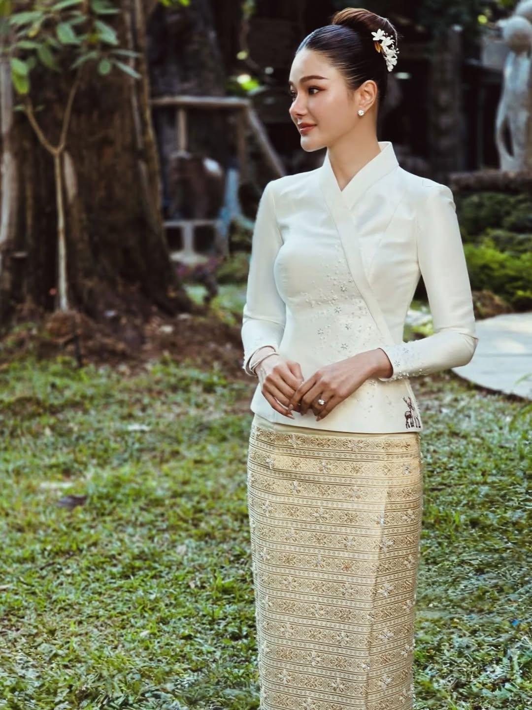 กวาง - วรรณปิยะ ออมสินนพกุล