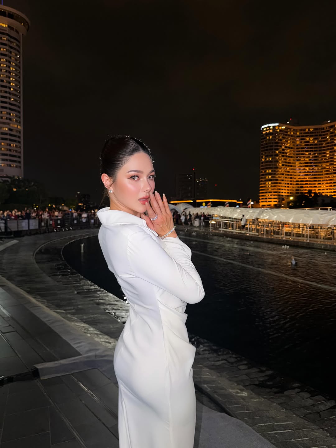 กวาง - วรรณปิยะ ออมสินนพกุล