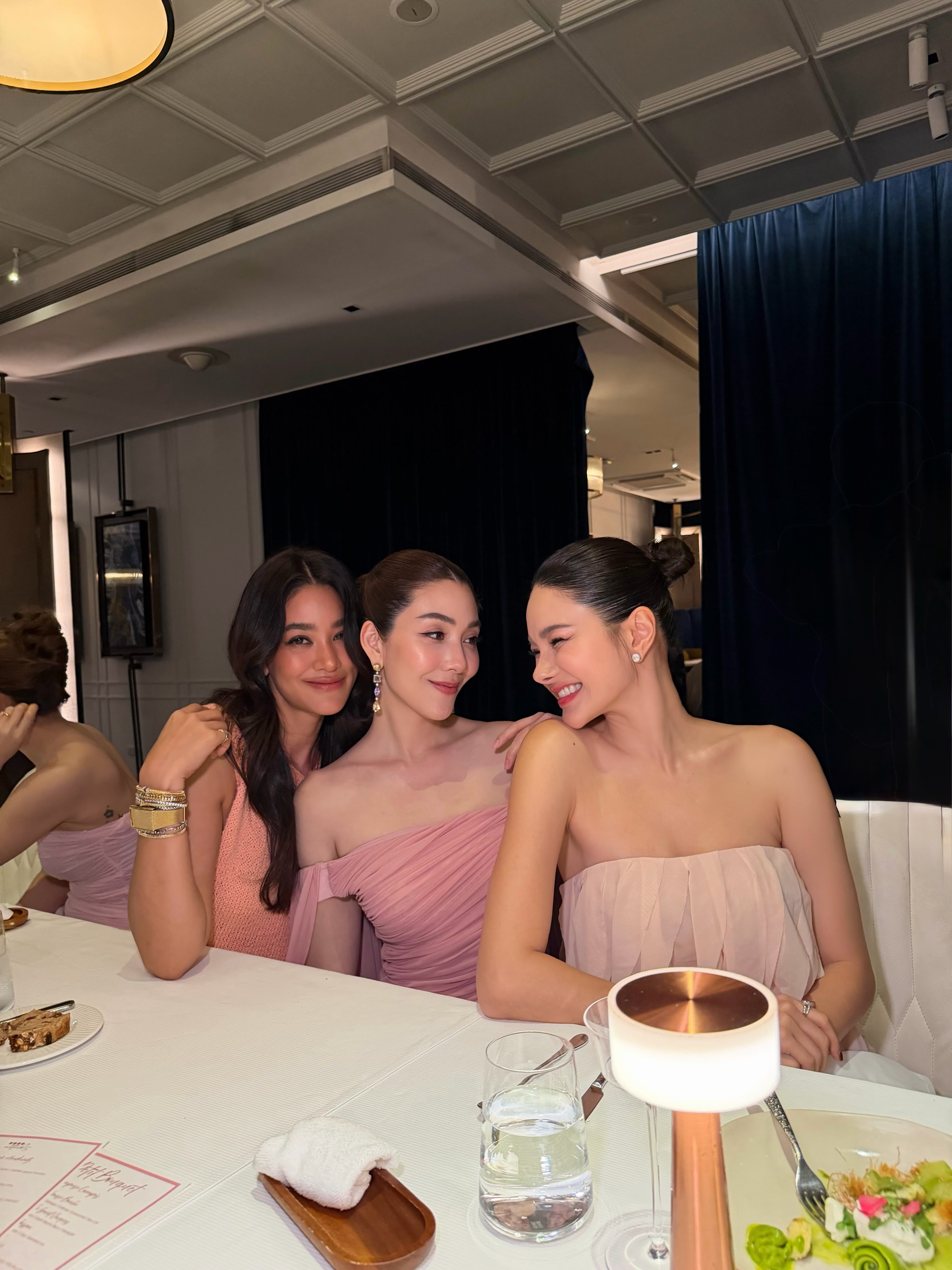 กวาง - วรรณปิยะ ออมสินนพกุล