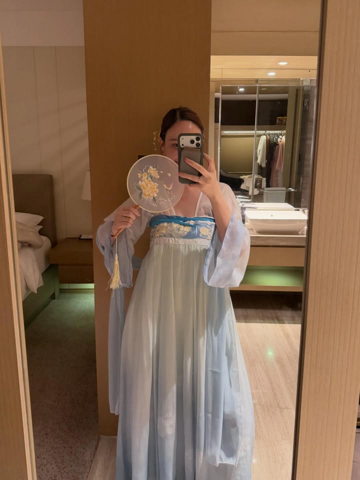 ฝ้าย - เวฬุรีย์ ดิษยบุตร